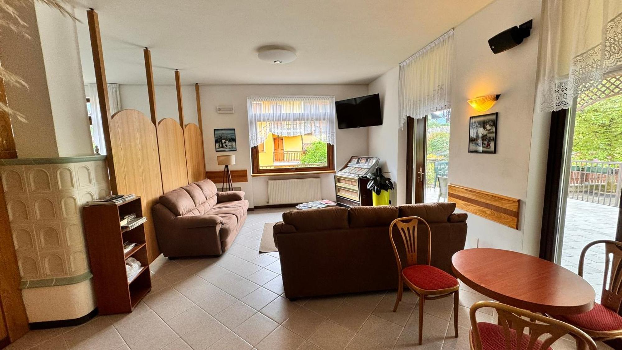 Albergo Stella Alpina 텐노 외부 사진