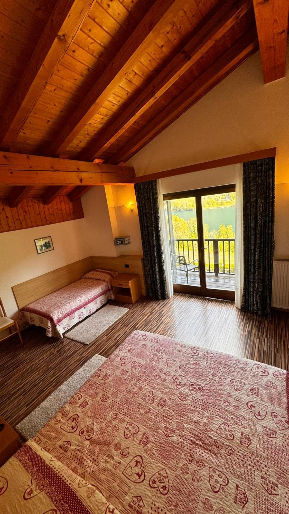 Albergo Stella Alpina 텐노 외부 사진
